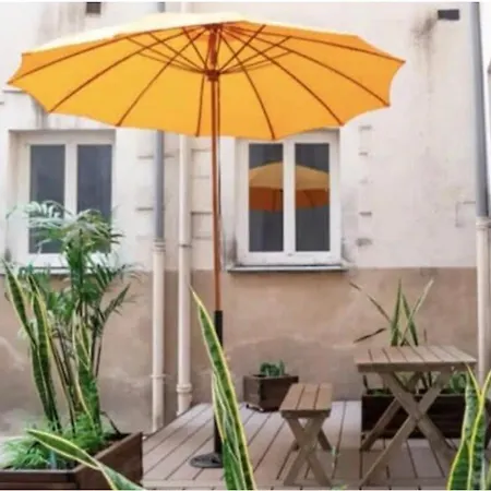 Hypercentre 2 A 4 Pers, Calme & Cosy Avec Terrasse Privee * Nantes