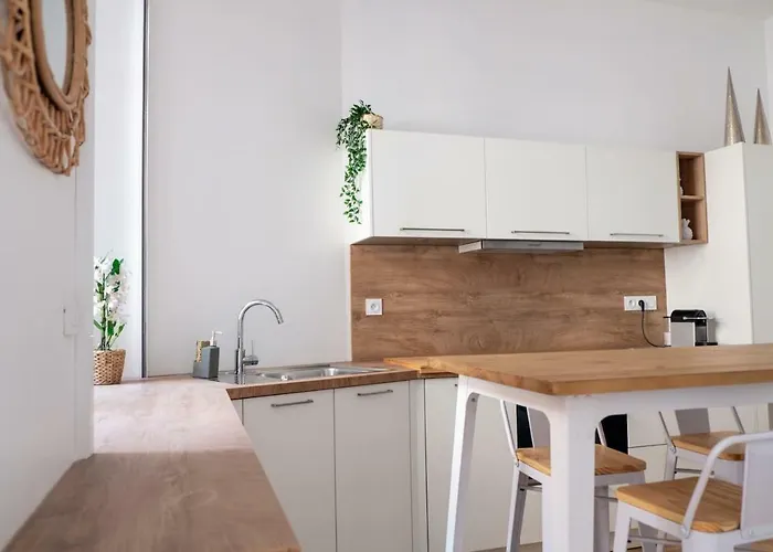 Hypercentre 2 A 4 Pers, Calme & Cosy Avec Terrasse Privee Apartment