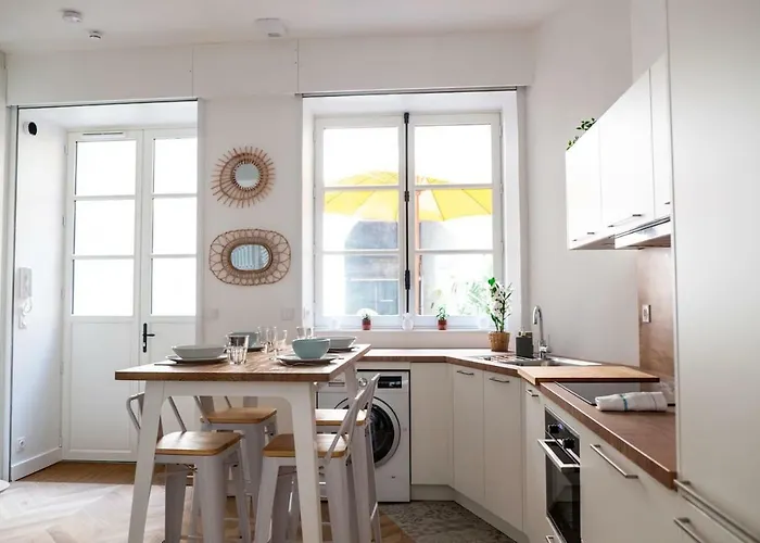 Apartment Hypercentre 2 A 4 Pers, Calme & Cosy Avec Terrasse Privee Nantes