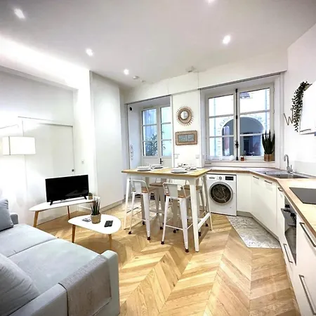 Hypercentre 2 A 4 Pers, Calme & Cosy Avec Terrasse Privee Lägenhet Nantes