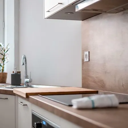 Lägenhet Hypercentre 2 A 4 Pers, Calme & Cosy Avec Terrasse Privee *